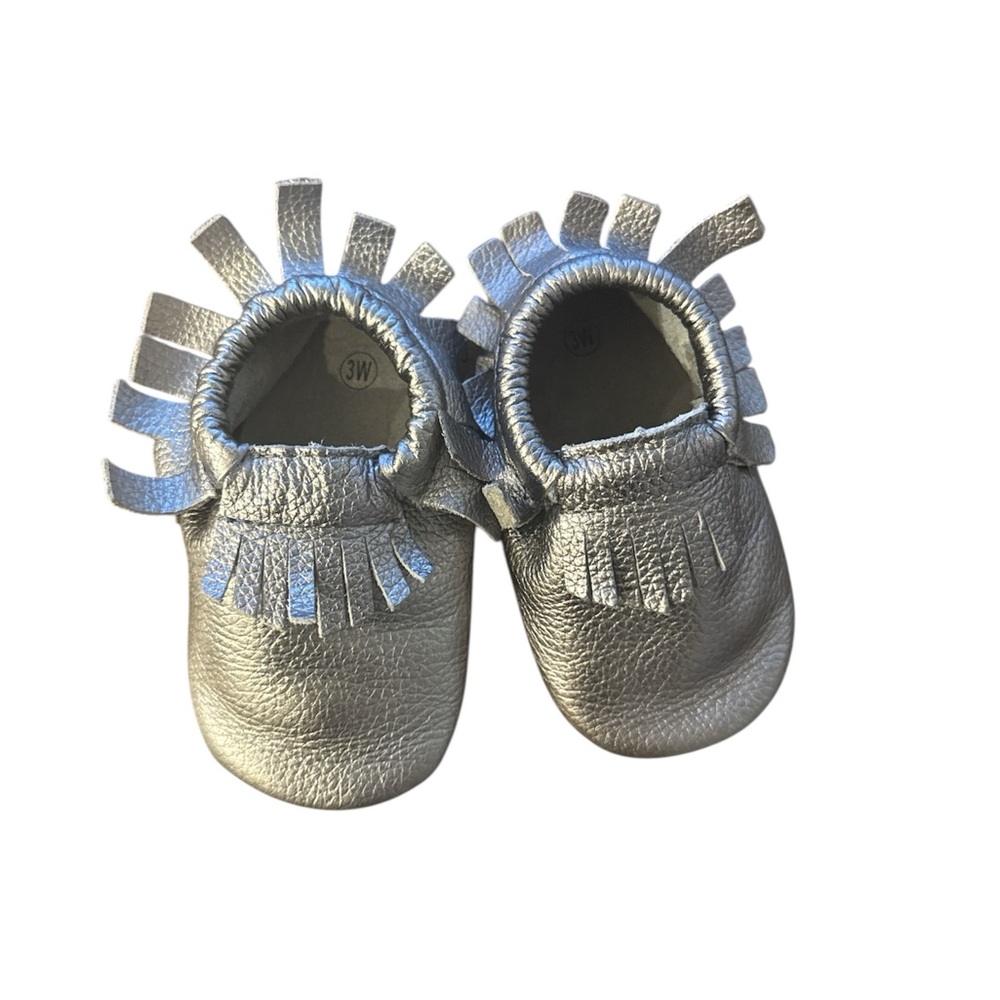 Pewter Leather Moccasins Baby Sz 3 EUC